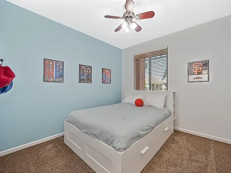 9226 Lucchesi Dr — Photo 5