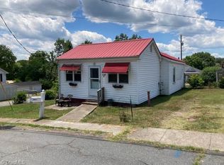 729 McConnell Ave, Eden, NC 27288