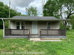 4610 Lake Dreamland Dr, Louisville, KY 40216