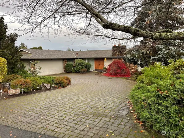 454 172nd Place NE, Bellevue, WA 98008