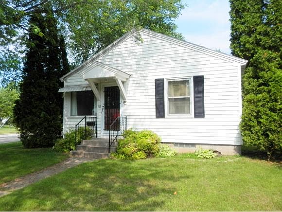 1st image of 51 Brent St