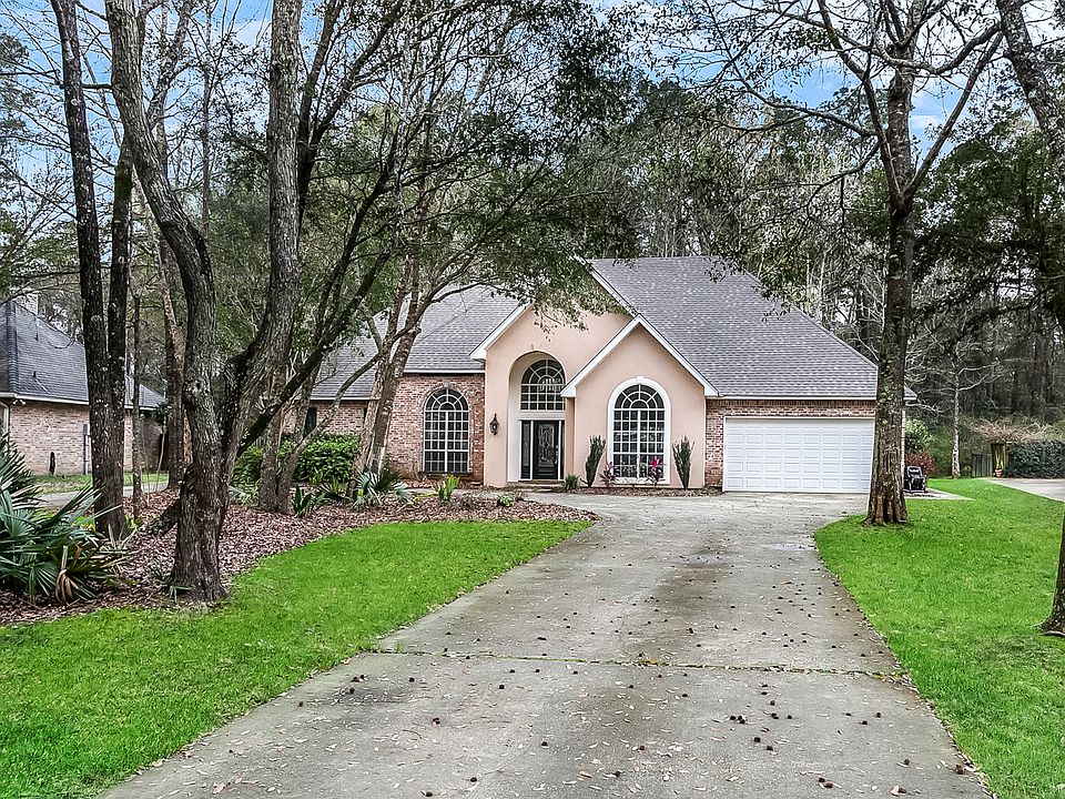 1st image of 317 Stonehaven Dr