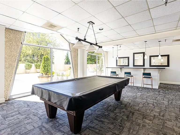 2479 Peachtree Rd NE #1010 — Photo 19