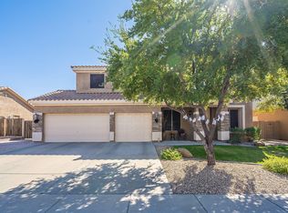 7413 W Honeysuckle Dr, Peoria, AZ 85383