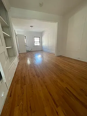 Rented by Prince Real Estate Associates LLC | media 6