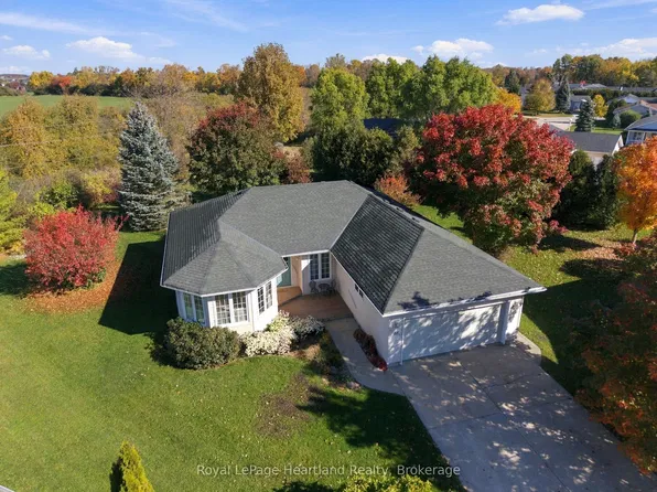 30 Ann St #28, Saint Marys, ON N4X 1C8