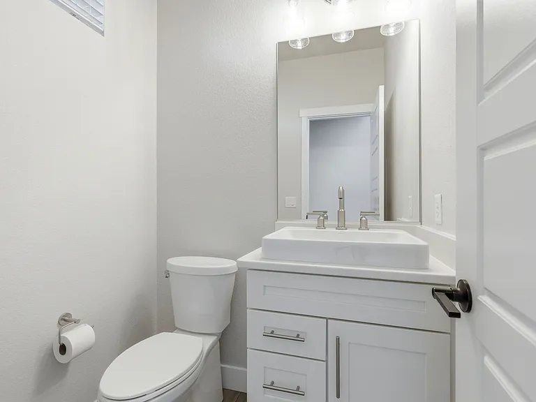 7389 Knapp Dr — Photo 9