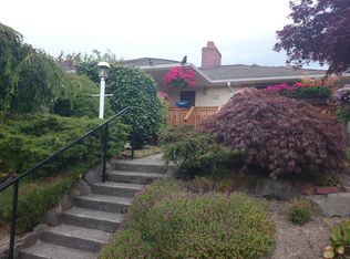 3426 41st Ave SW, Seattle, WA 98116