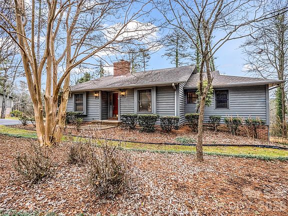 2nd image of 114 Kenwood Dr