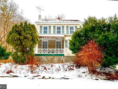 706 Chestnut St, Delta, PA, 17314