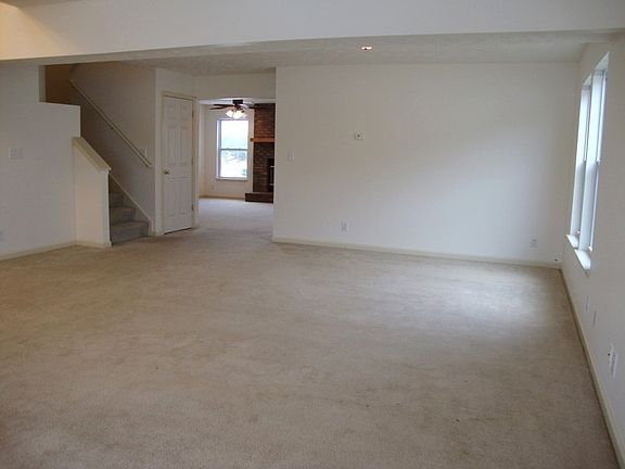4th image of 625 Matthew St