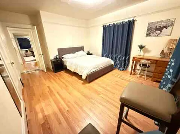 418 N 59th St #418, Seattle, WA 98103