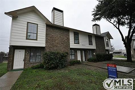 1st image of 2810 Wimbledon Ct APT B