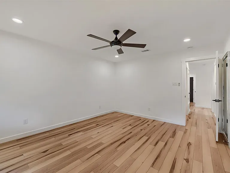 2608 Piping Rock Trl — Photo 15