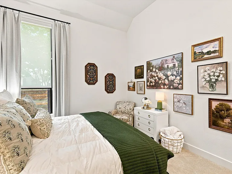2432 Casia Lndg — Photo 45