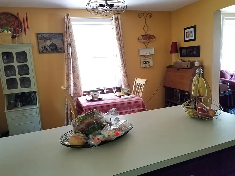 kitchen and dinette