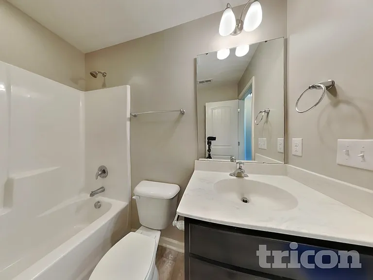 104 Yadkin St — Photo 14