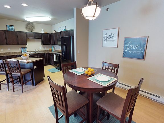 5th image of 3241 8th St NE #3401-L
