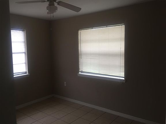 4th image of 34 Cypress Cir #B