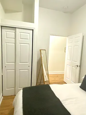 Rented by Corcoran | media 6