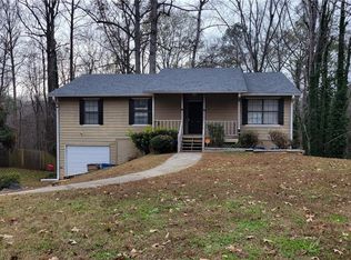 9103 Raven Dr, Jonesboro, GA 30238