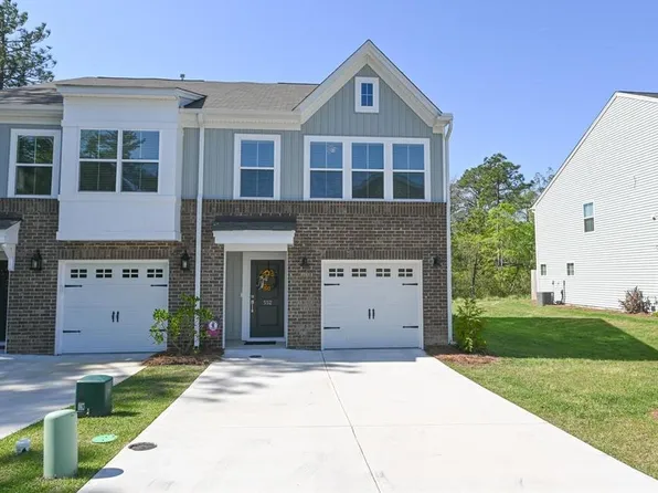 552 Kingfisher Ct, Lexington, SC