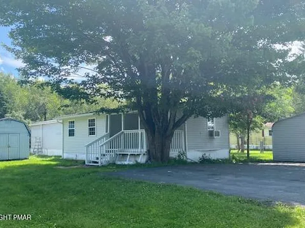 143 Moyer Rd, Blakeslee, PA 18610