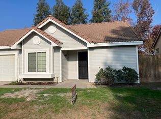 903 N Bush Ave, Clovis, CA 93611