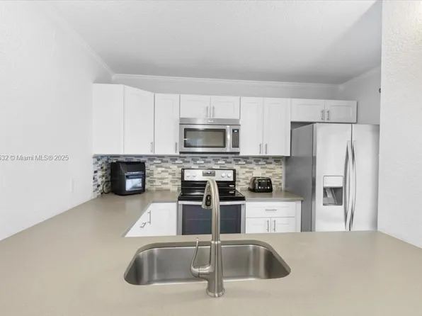 4517 45th Way, West Palm Beach, FL 33407