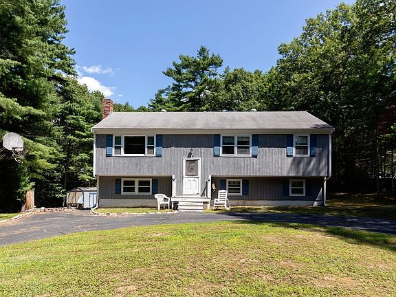 2nd image of 49 Forest St