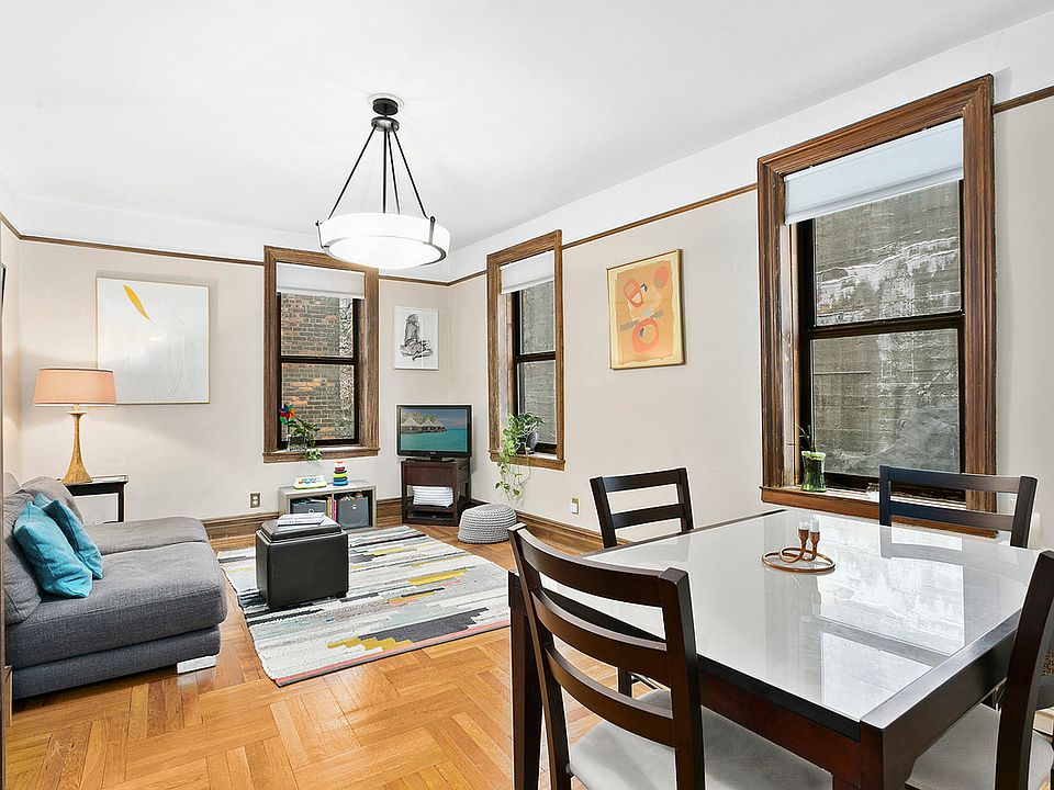 1st image of 24 Bennett Ave APT 31A