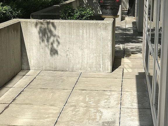 5th image of 211 Kirkland Ave APT 213