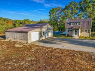 10 Pine St, Dixfield, ME 04224