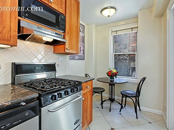 4th image of 333 E 53rd St APT 2H