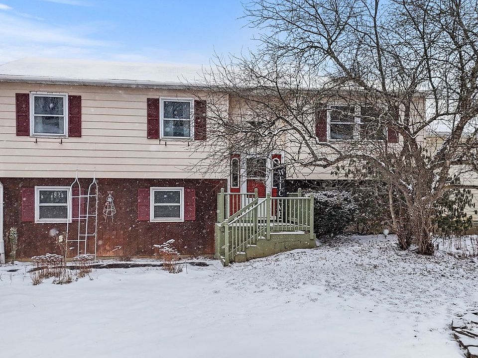 1st image of 35 Howe Rd