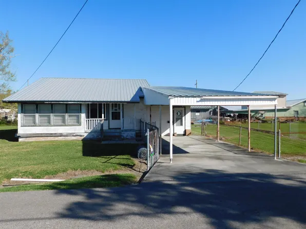 202 Palmetto St, Golden Meadow, LA 70357