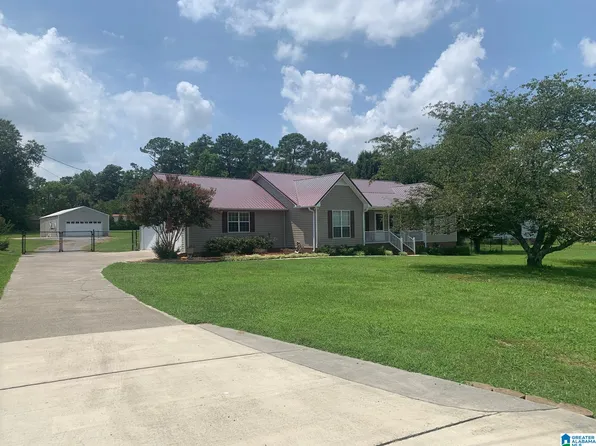 92 Green Meadow Trl, Blountsville, AL 35031