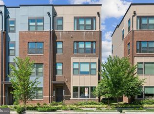 16324 Connors Way #11, Rockville, MD 20855