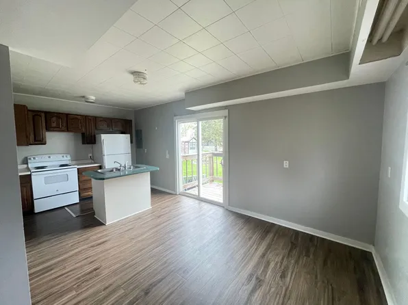 480 W Main St, Camden, IN 46917