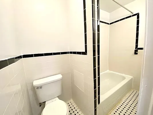 Rented by Douglas Elliman | media 5