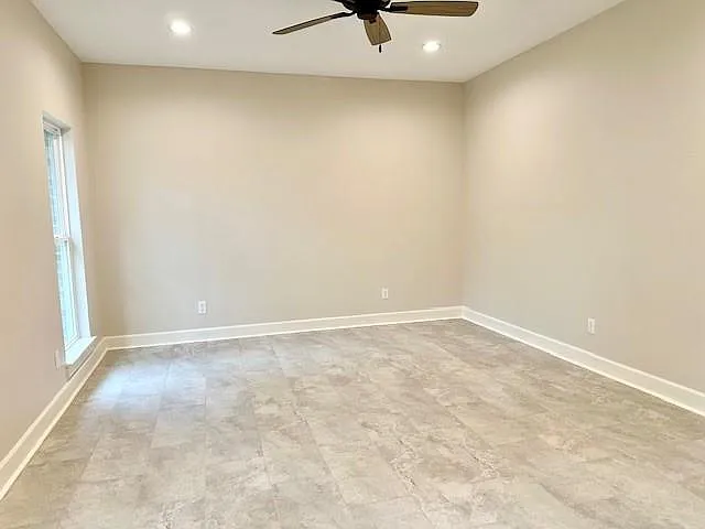 2982 Newman Rd #B — Photo 11