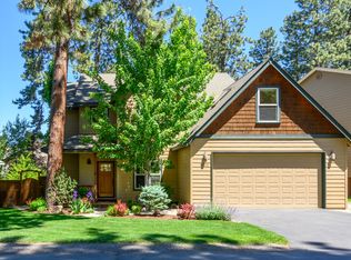 19530 Meadowbrook Dr, Bend, OR 97702
