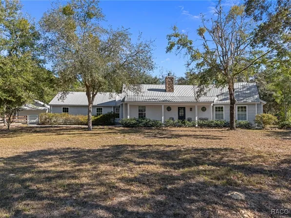 4210 W Horseshoe Dr, Beverly Hills, FL 34465
