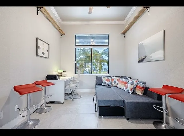 2011 SW 29th Ter — Photo 11