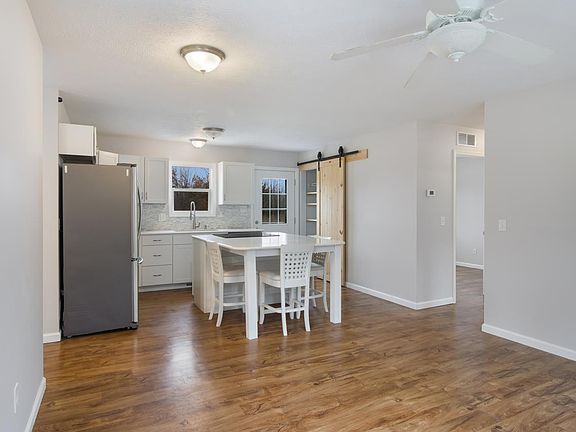 5th image of 1362 Black Bark Ln