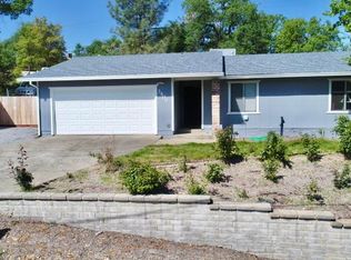 3500 Summit Dr, Redding, CA 96001