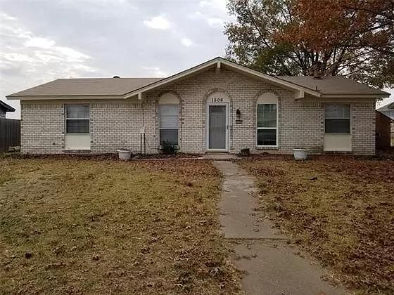 1st image of 1506 Shorecrest Dr