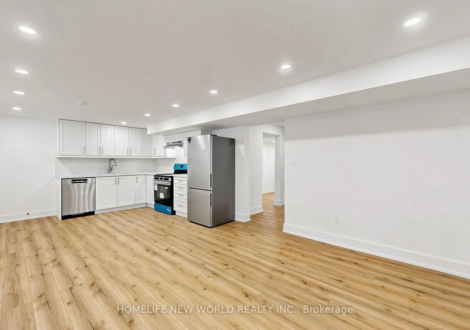 2 bed, $1,995 — Photo 1