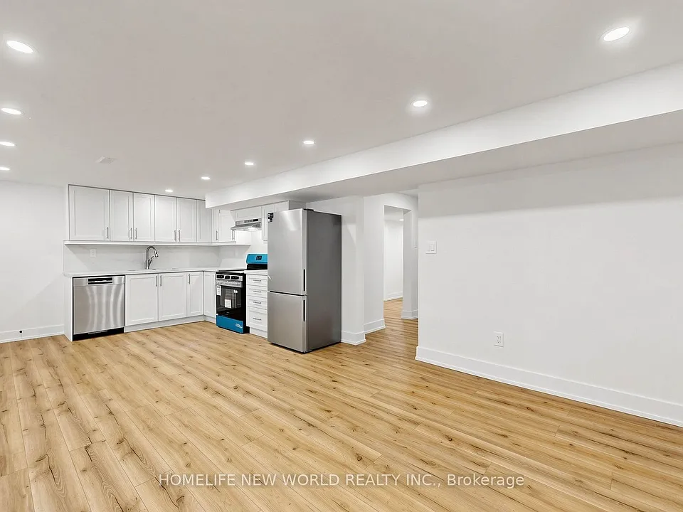 29 Charnwood Pl #BASEMENT