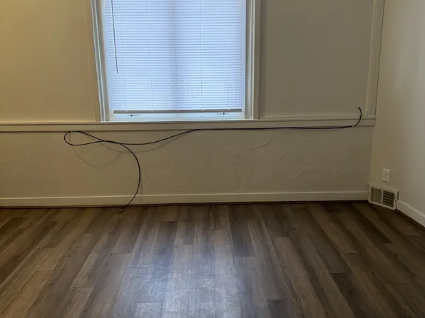 502 E Coolbaugh - 3, 502 E Coolbaugh St, Red Oak, IA 51566